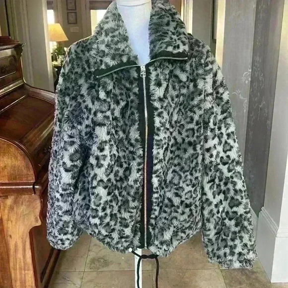 Lucky Brand Black and White Teddy Jacket - Picture 4 of 10